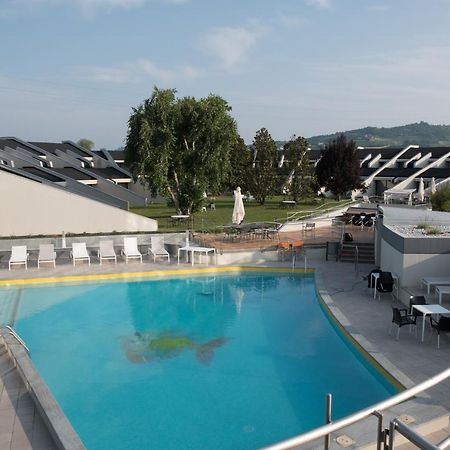 Alba Hotel Buitenkant foto