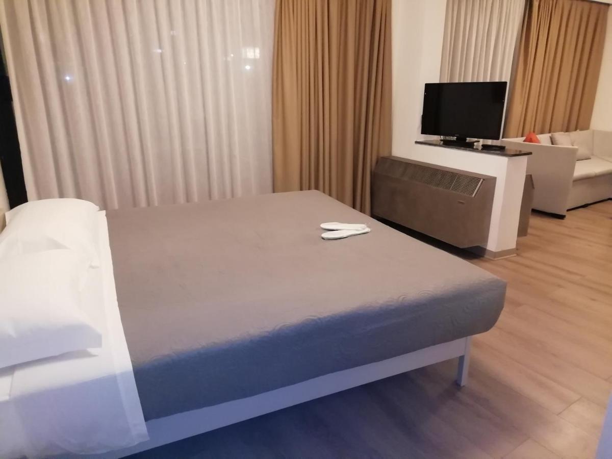 Alba Hotel Buitenkant foto