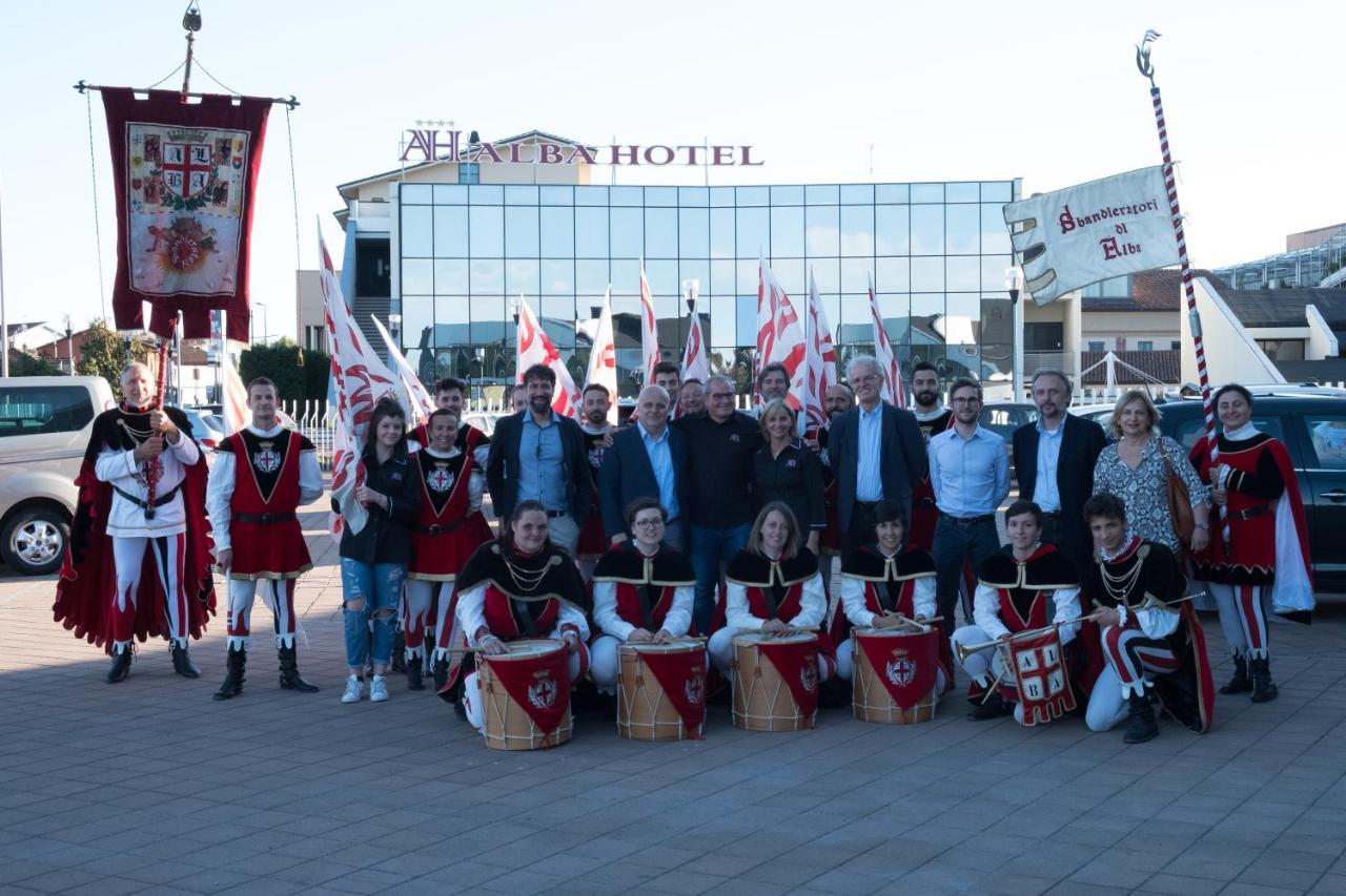 Alba Hotel Buitenkant foto